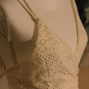NWOT Romeo & Juliet Couture Lace Dress